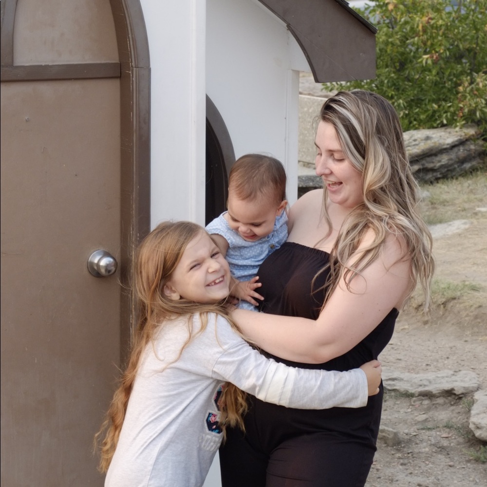 Meet your Posher, Tara